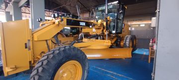 Motoniveladora Caterpillar 140K 
